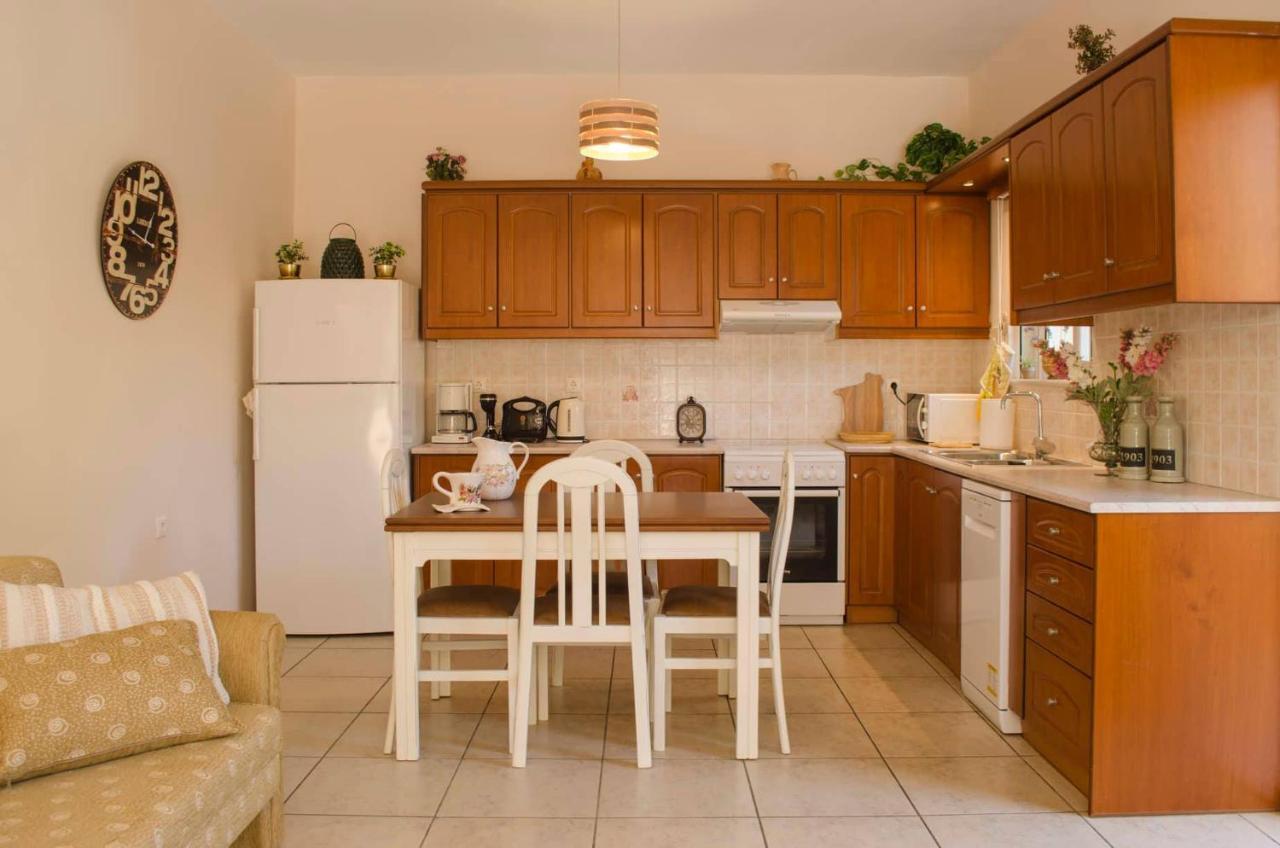 Villa Aretaki คาลามากี ภายนอก รูปภาพ