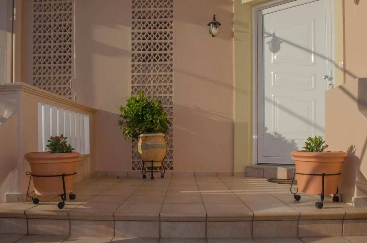 Villa Aretaki คาลามากี ภายนอก รูปภาพ